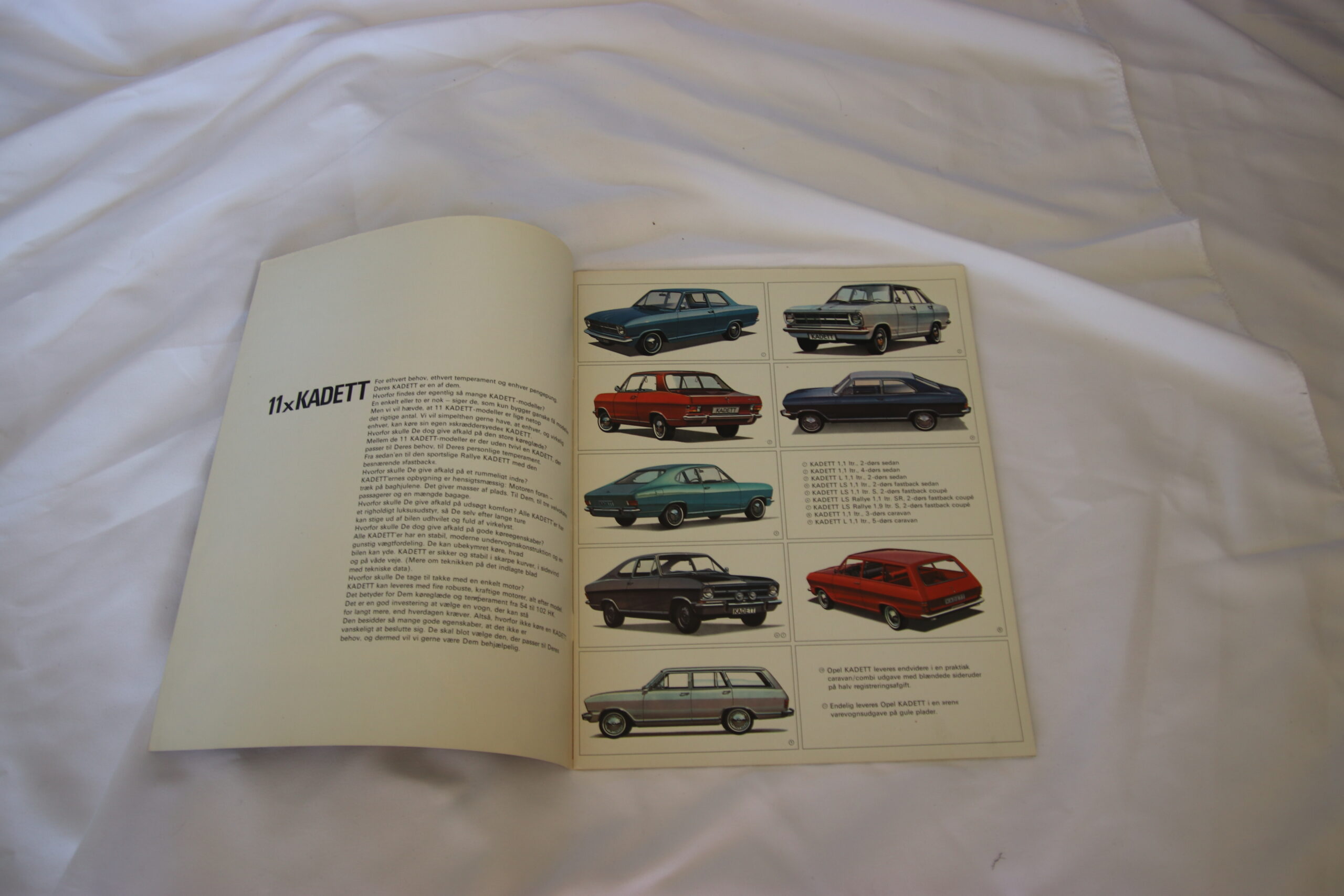 Opel Kadett brochure/sales brochure – TOCO